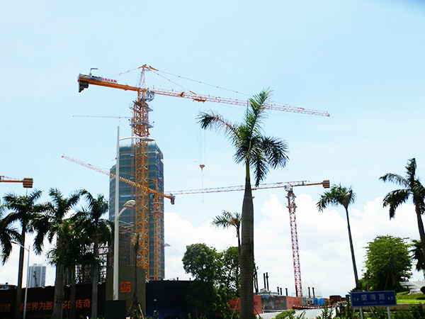 QTZ80 (TC6012A) 塔帽式塔式米兰体育(中国) 6t